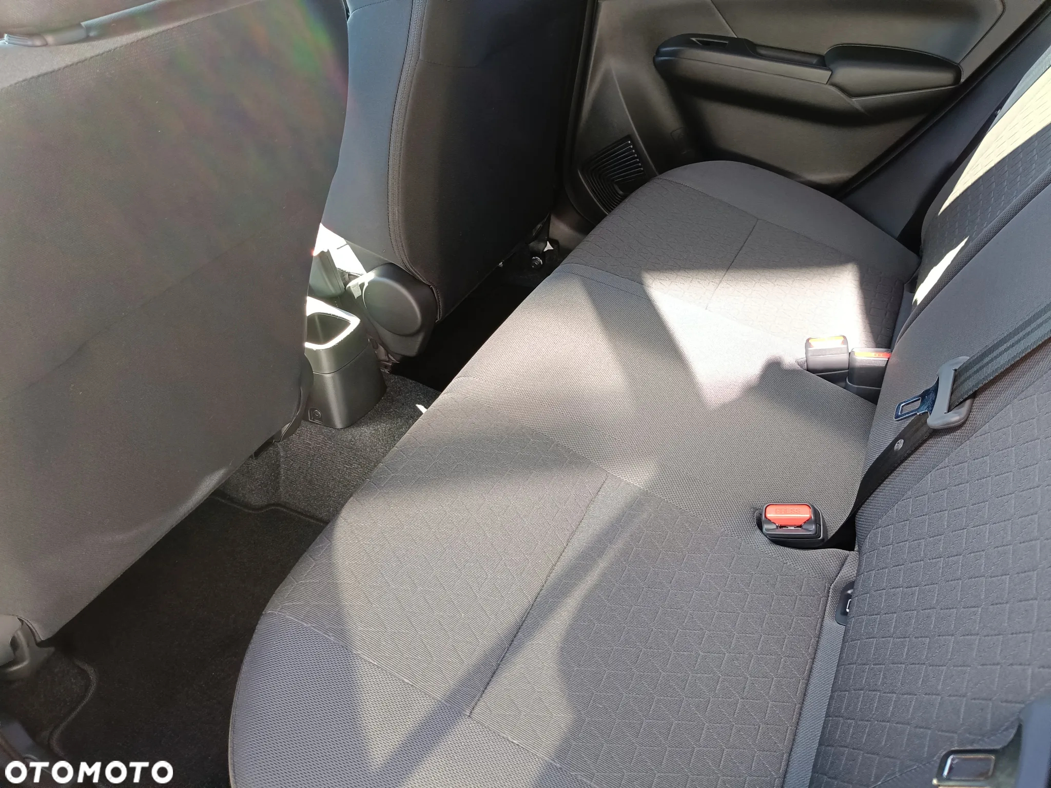 Suzuki Swift 1.2 Dualjet SHVS Premium Plus CVT - 14