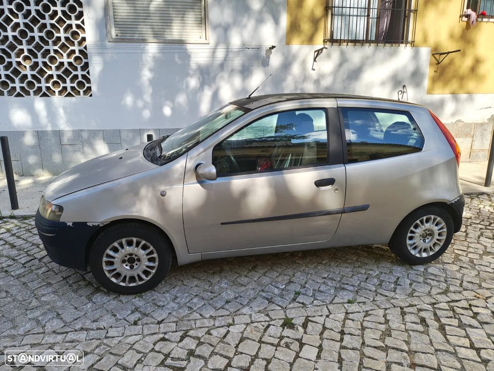 Fiat Punto 1.2 16V HLX - 6