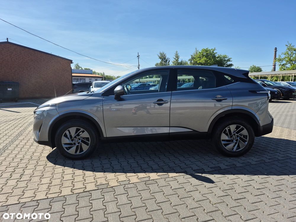 Nissan Qashqai - 11