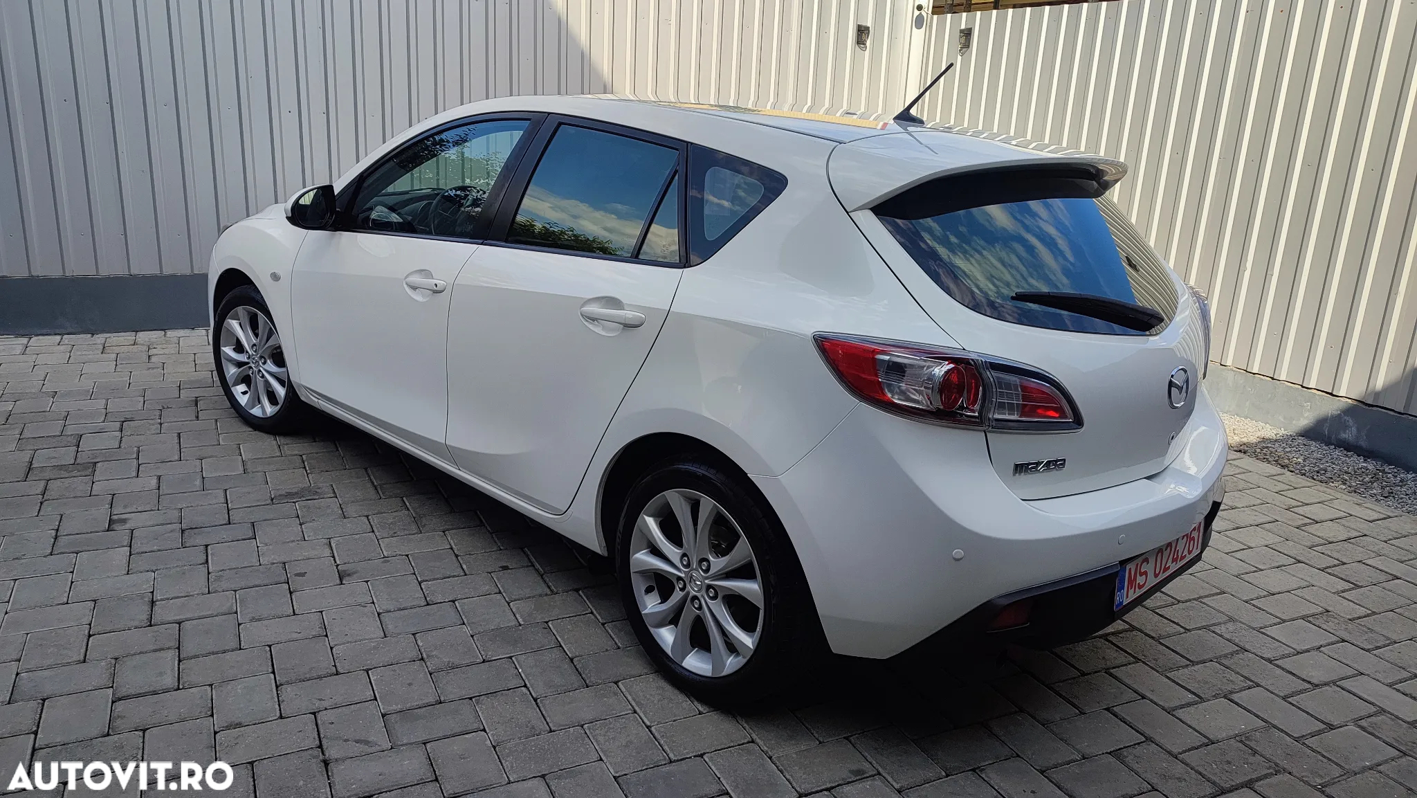 Mazda 3 1.6 MZR High-Line - 3