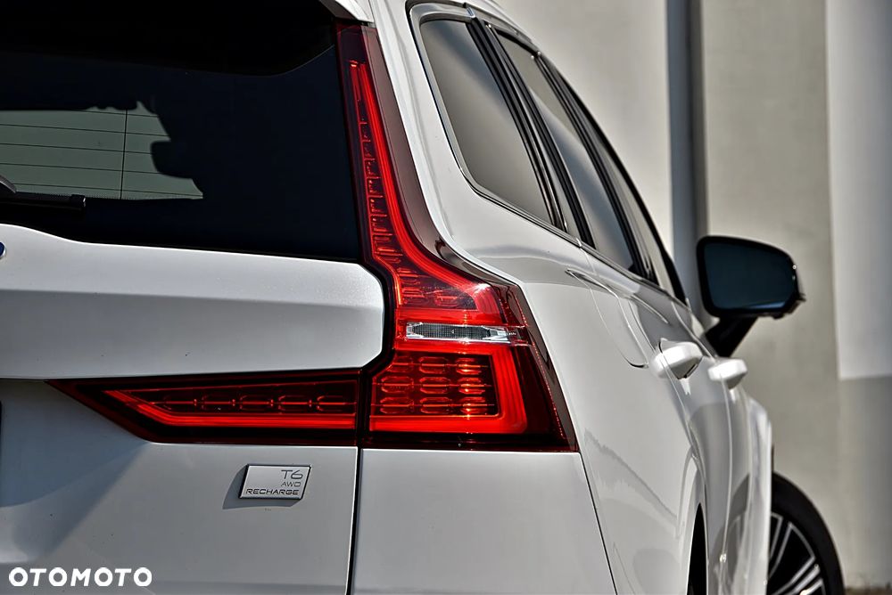 Volvo V60 T6 AWD Recharge Geartronic Inscription Expression - 8