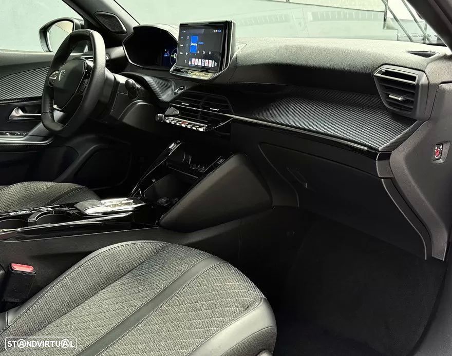 Peugeot e-2008 54 kWh Allure - 9
