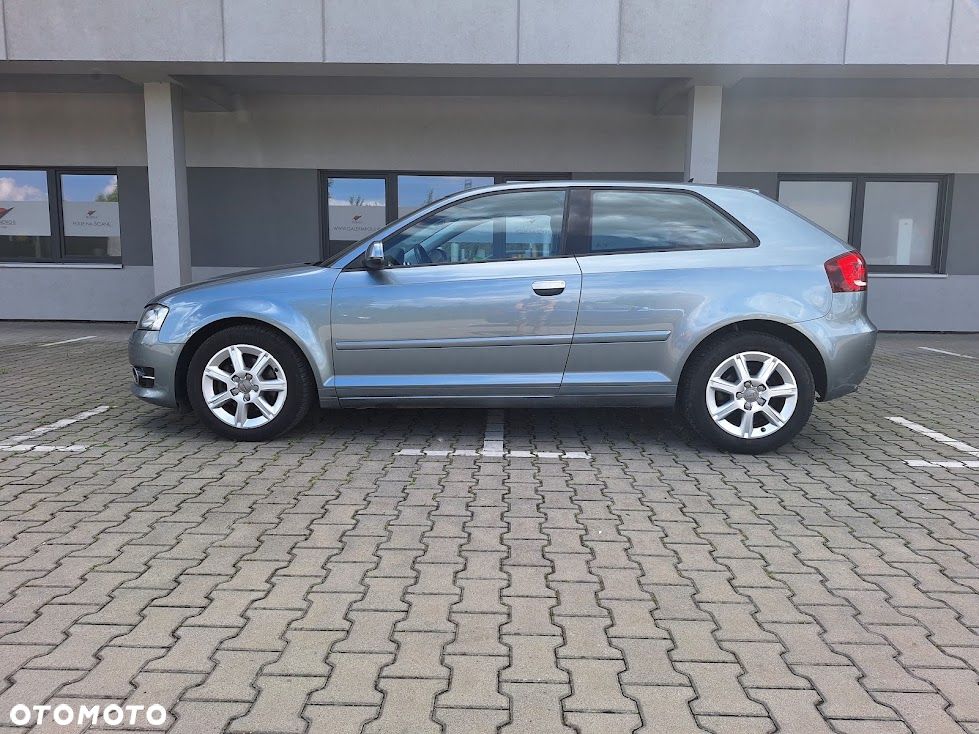 Audi A3 3-drzwiowe 1.4T FSI Ambiente - 27