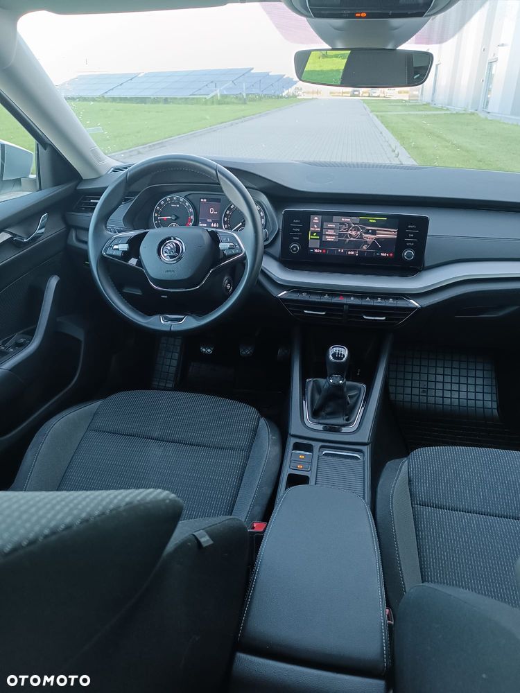 Skoda Octavia 2.0 TDI Ambition - 20