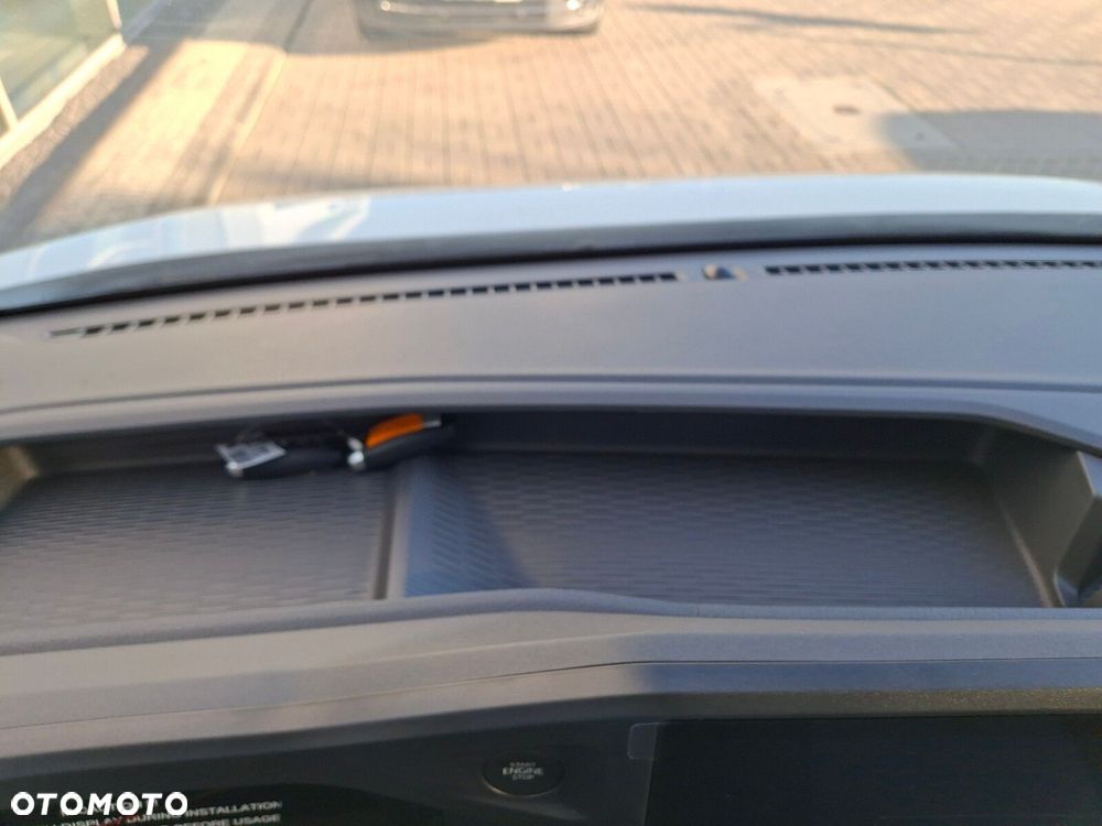 Volkswagen Transporter Furgon - 30