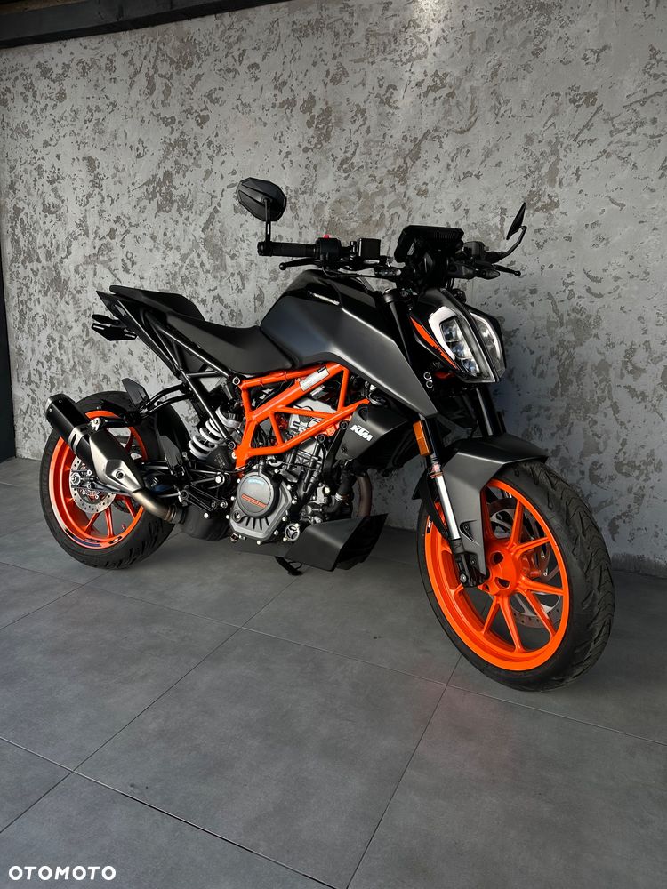 KTM Duke - 3