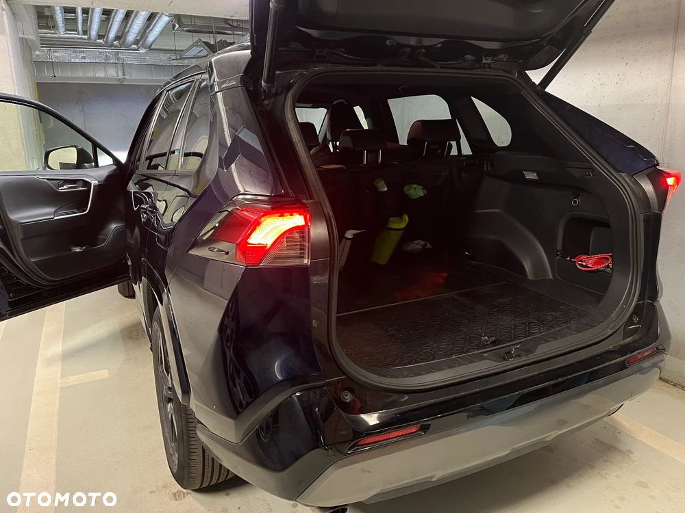 Toyota RAV4 2.5 Hybrid Selection 4x2 - 6