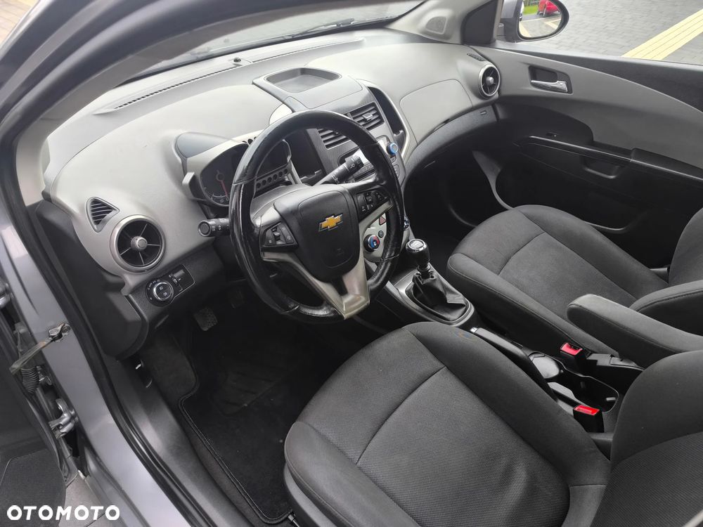 Chevrolet Aveo 1.3 LTZ - 7