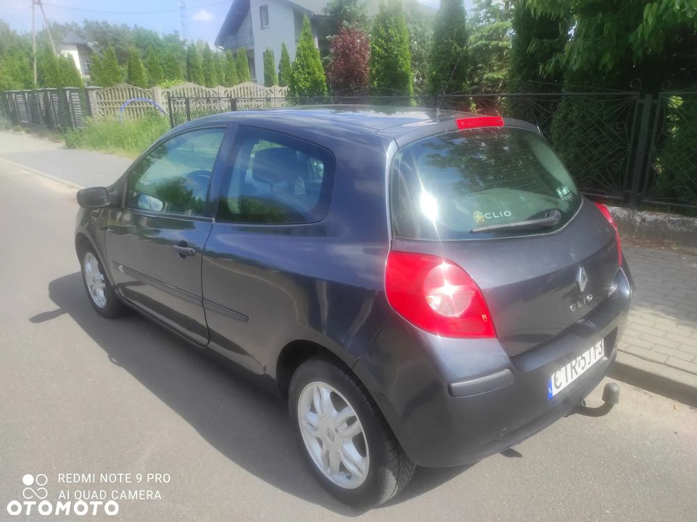Renault Clio 1.4 Fairway - 19