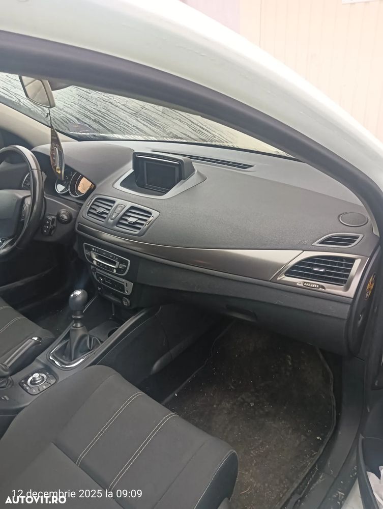 Renault Megane Sport Tourer 1.5 dCi GT Line - 16