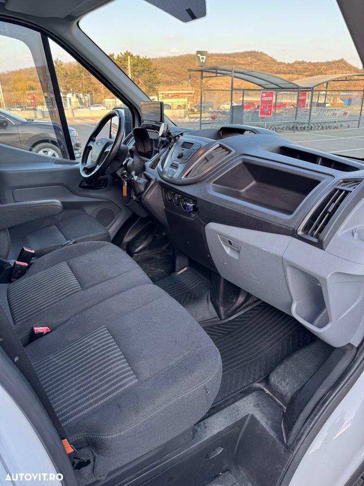 Ford Transit - 10