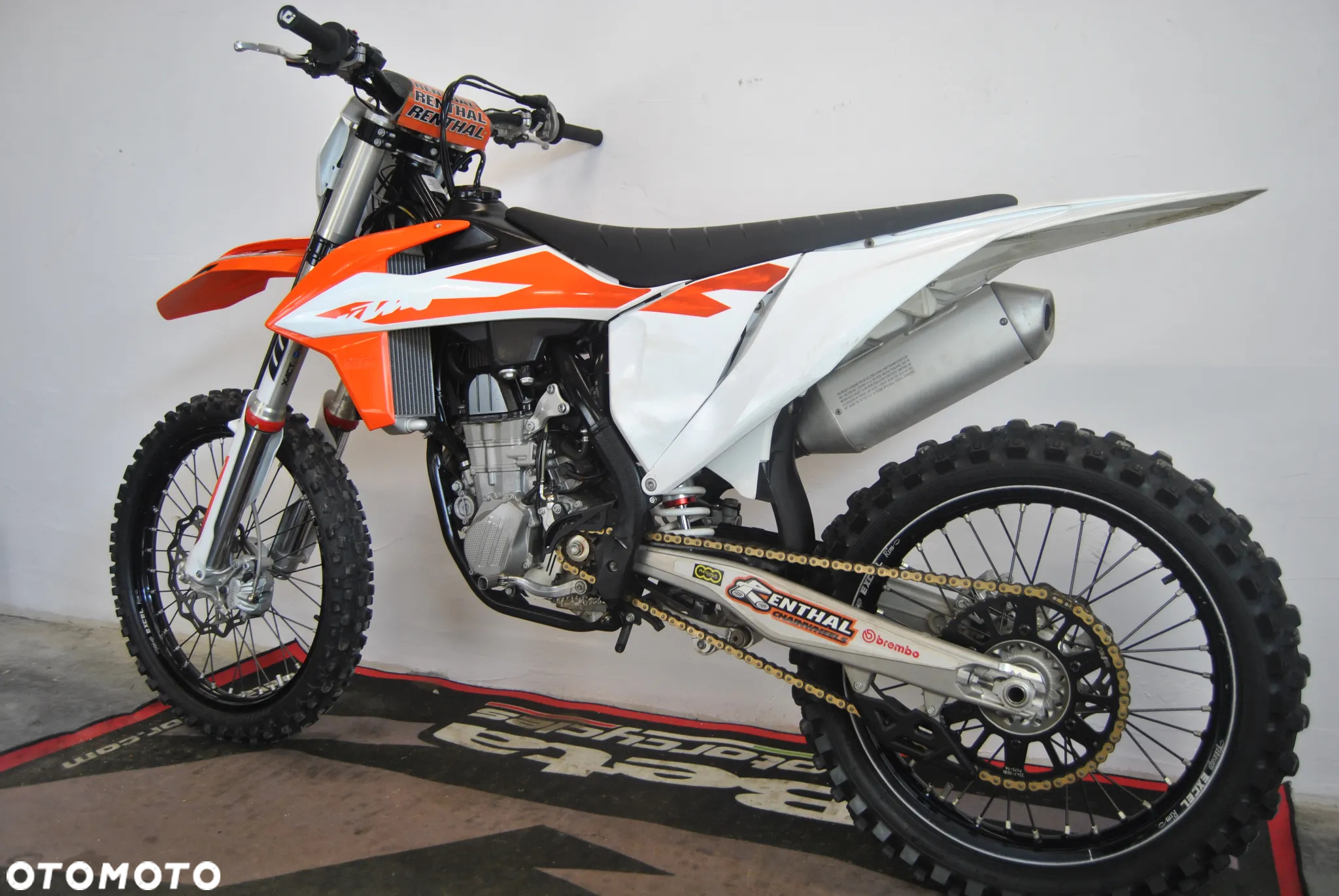 KTM SXF - 10