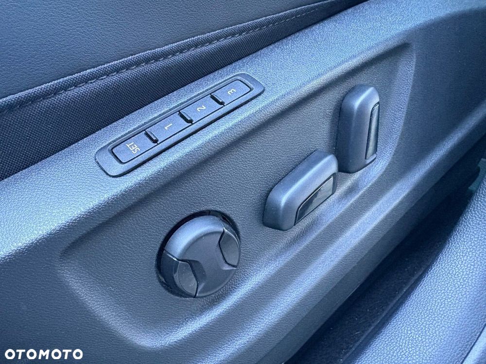 Cupra Ateca 1.5 TSI DSG - 24