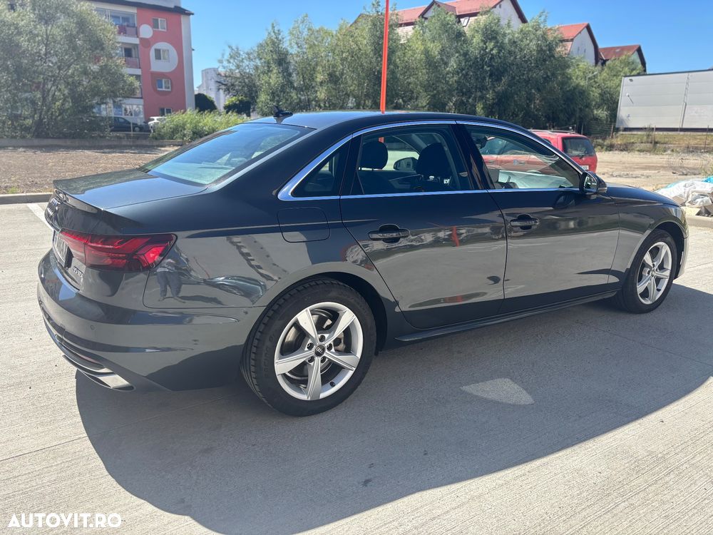 Audi A4 - 4