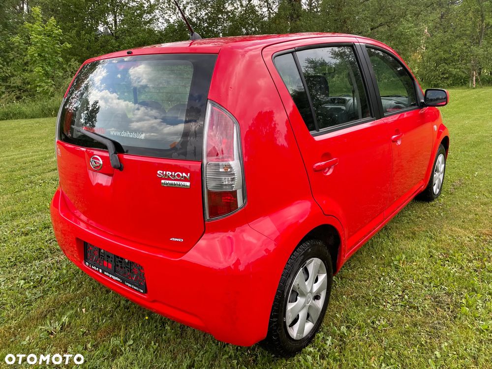 Daihatsu Sirion 1.3 - 3