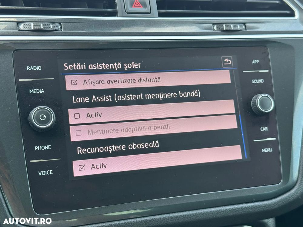 Volkswagen Tiguan 2.0 TDI 4Mot DSG Comfortline - 25