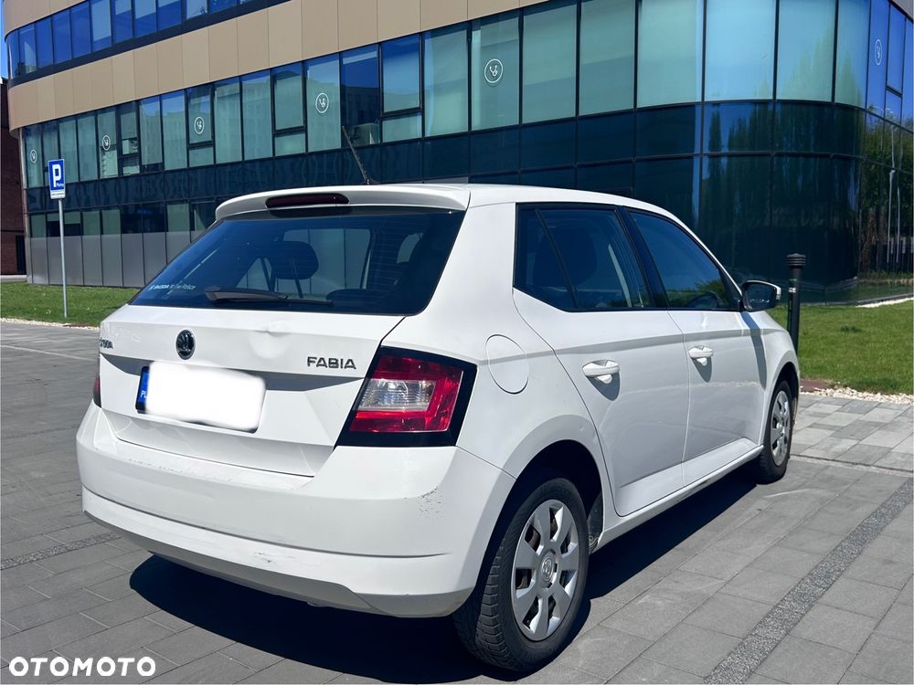 Skoda Fabia 1.0 Active - 2