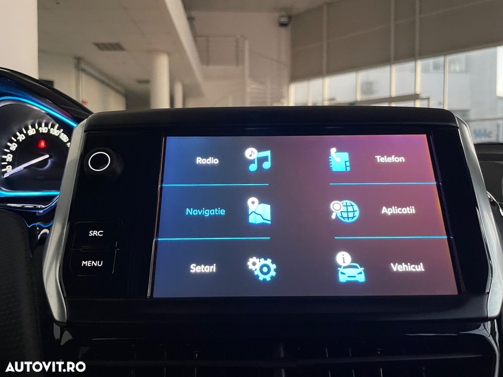 Peugeot 2008 1.2 PureTech Turbo Allure - 14