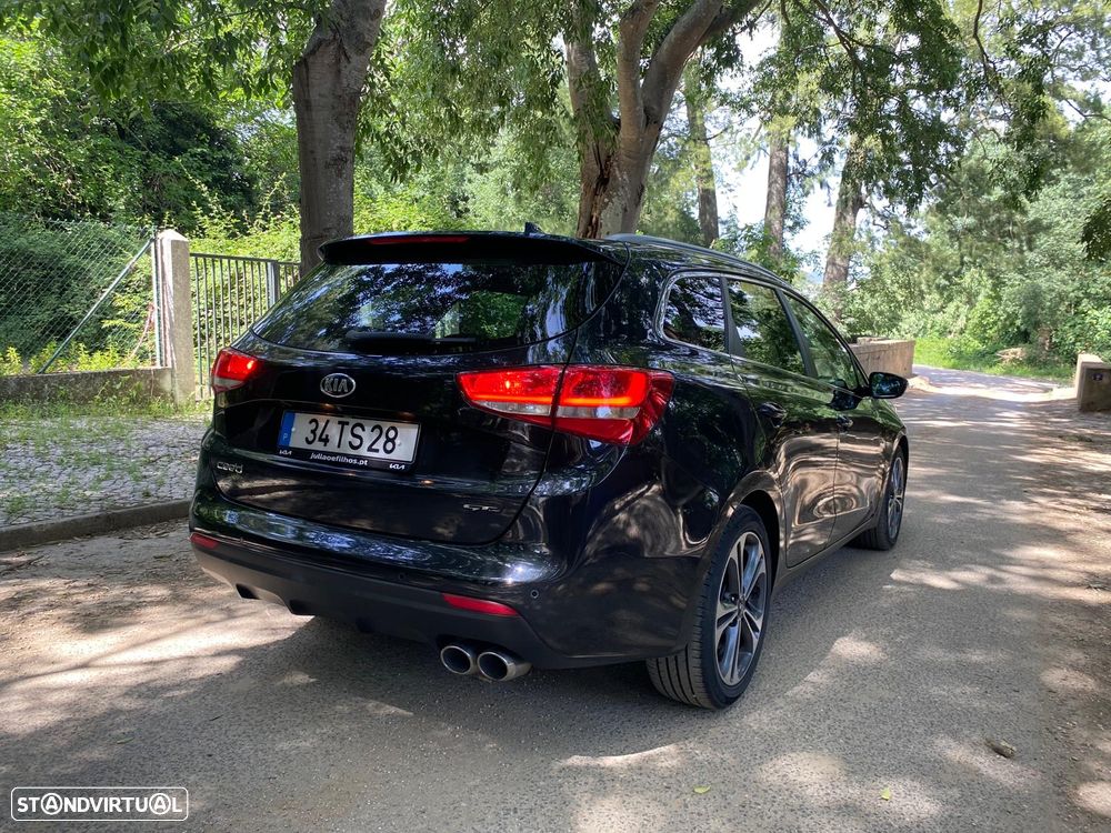 Kia Ceed SW 1.6 CRDi GT Line - 42