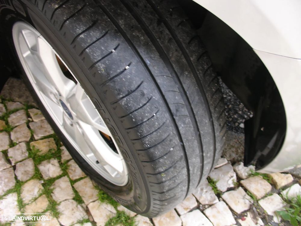 Ford connect  3 lug 1.6 tdci longa - 25