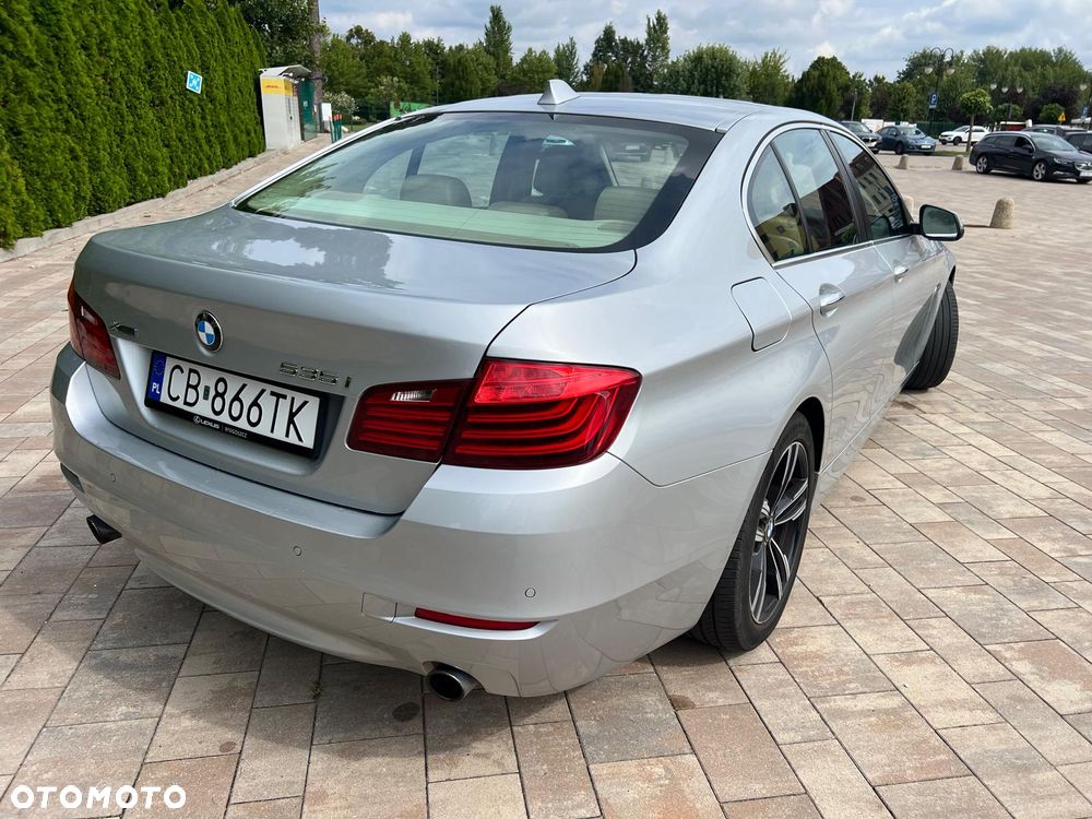 BMW Seria 5 535i xDrive - 6