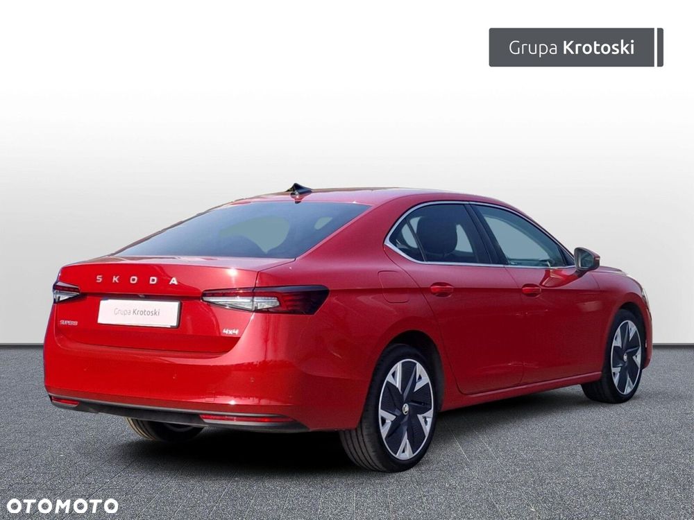 Skoda Superb 2.0 TDI SCR 4x4 Selection DSG - 5