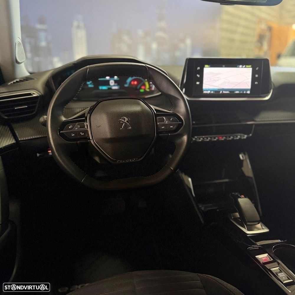 Peugeot e-2008 50 kWh Active - 12
