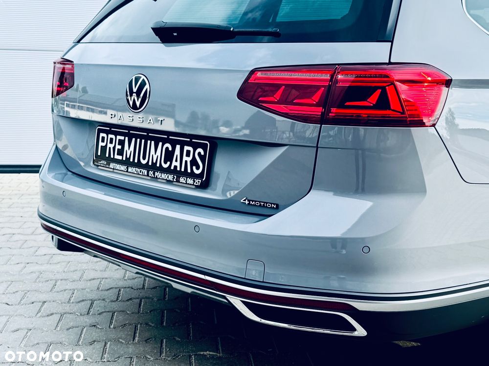 Volkswagen Passat Alltrack 2.0 TDI SCR DSG 4Motion - 23