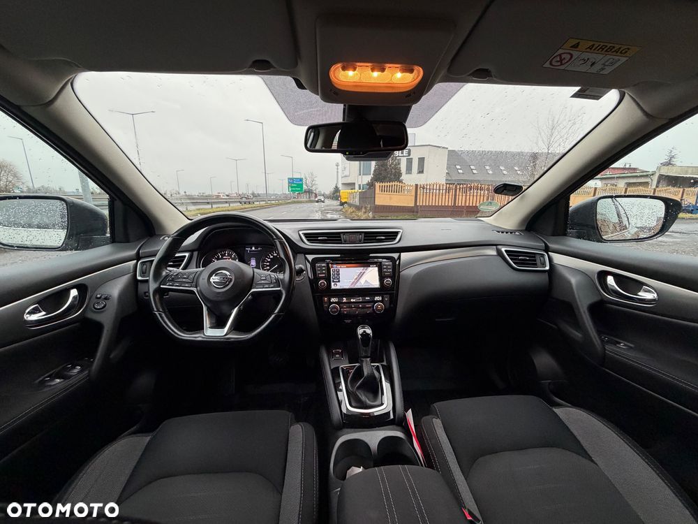 Nissan Qashqai 1.2 DIG-T N-Connecta Xtronic EU6 - 29