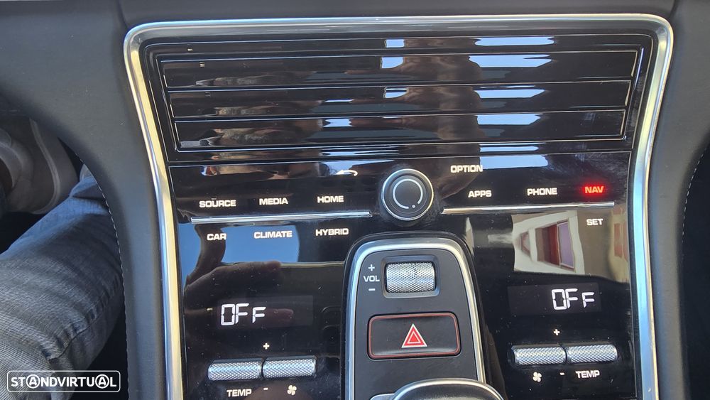 Porsche Panamera 4 E-Hybrid Executive - 35