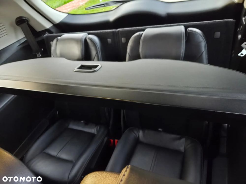 Ford S-Max 2.0 TDCi DPF Ambiente - 21