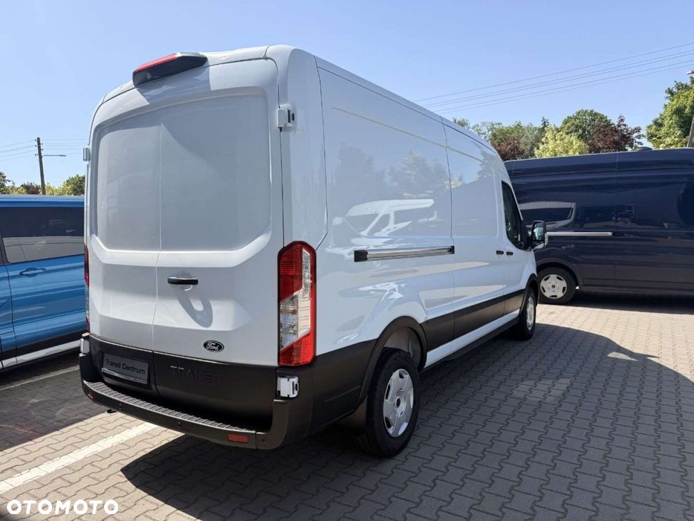 Ford Transit - 10
