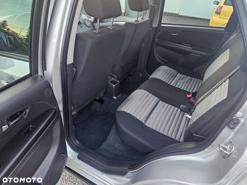 Fiat Sedici 2.0 Multijet DPF 4x4 Lounge - 20