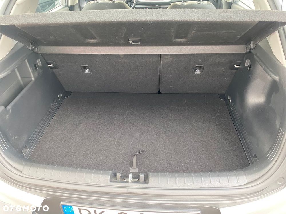 Kia Stonic 1.0 T-GDI M DCT - 22