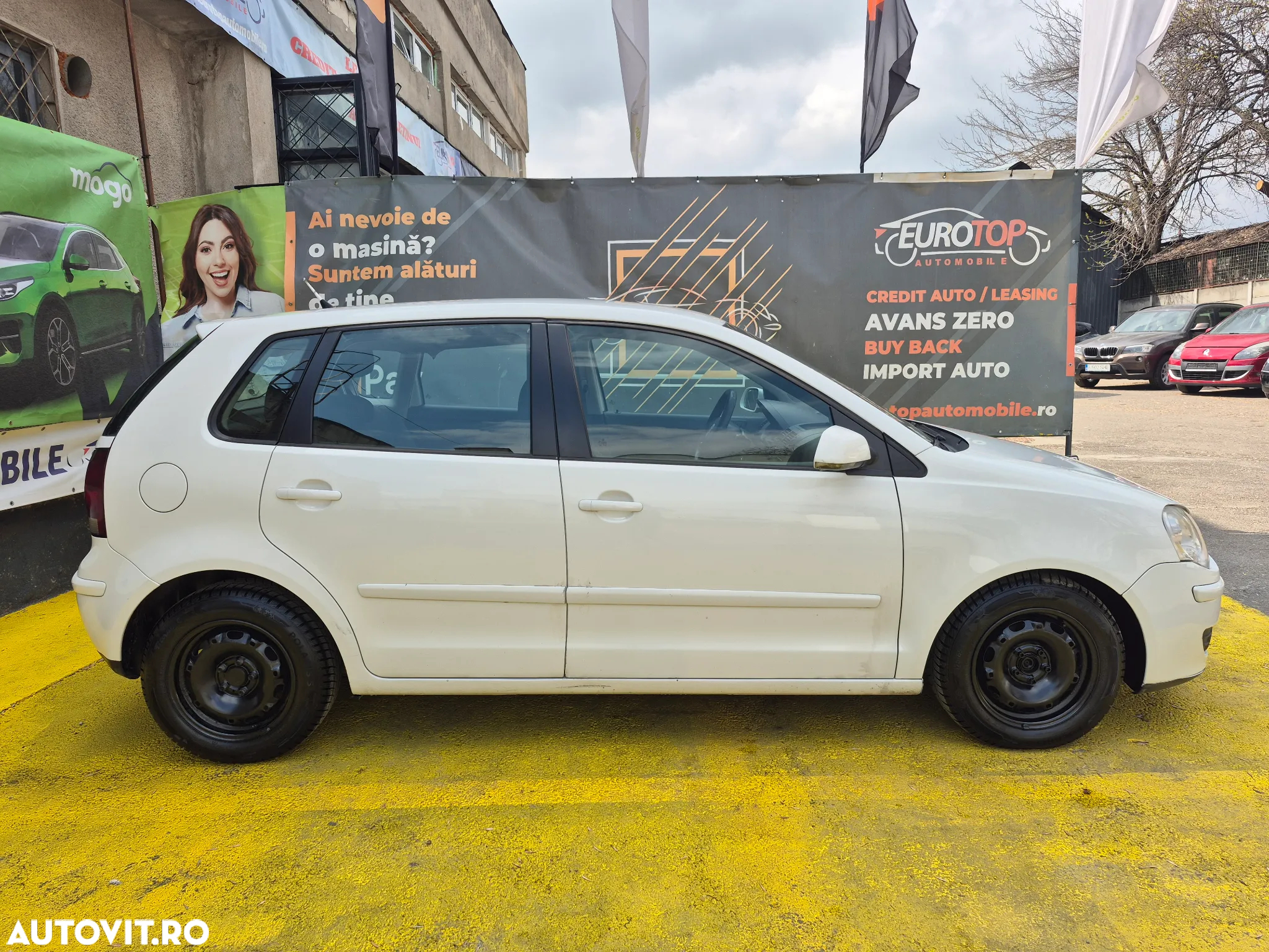 Volkswagen Polo 1.4 TDI Comfortline - 4