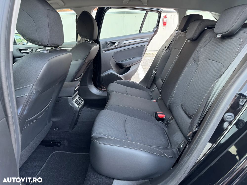 Renault Megane BLUE dCi 115 EDC TECHNO - 18