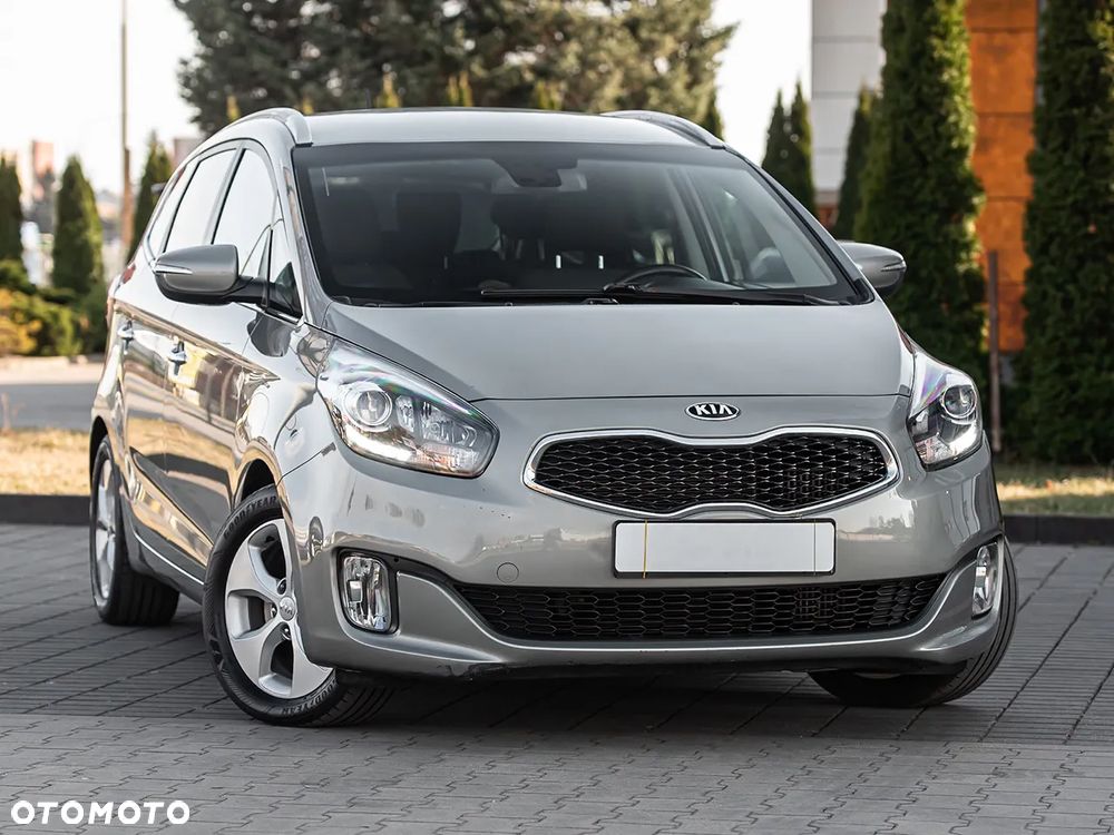 Kia Carens 1.7 CRDi M 7os - 2