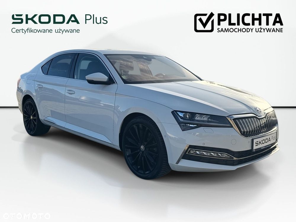Skoda Superb 2019 photo 3