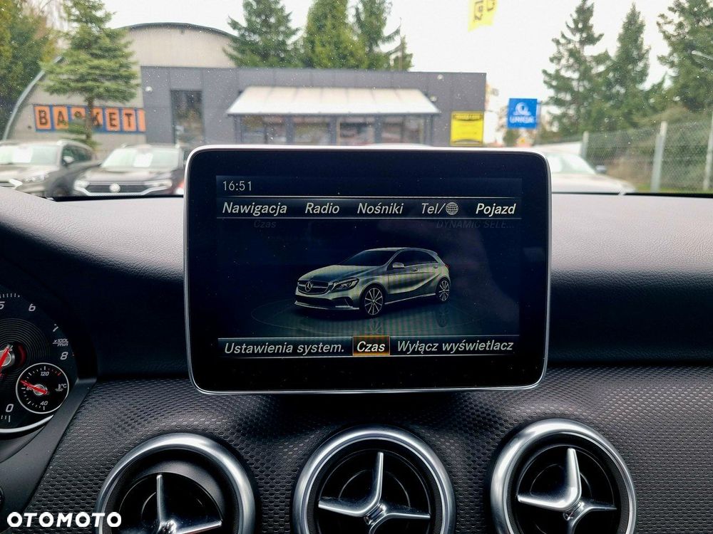 Mercedes-Benz Klasa A 180 7G-DCT Style - 19