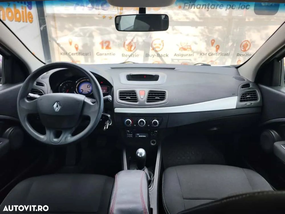 Renault Fluence 1.6 Authentique - 10