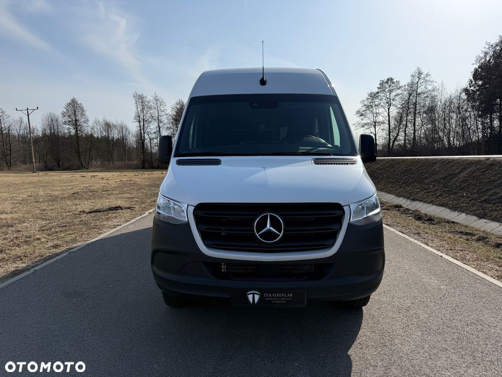 Mercedes-Benz Sprinter 517 - 2