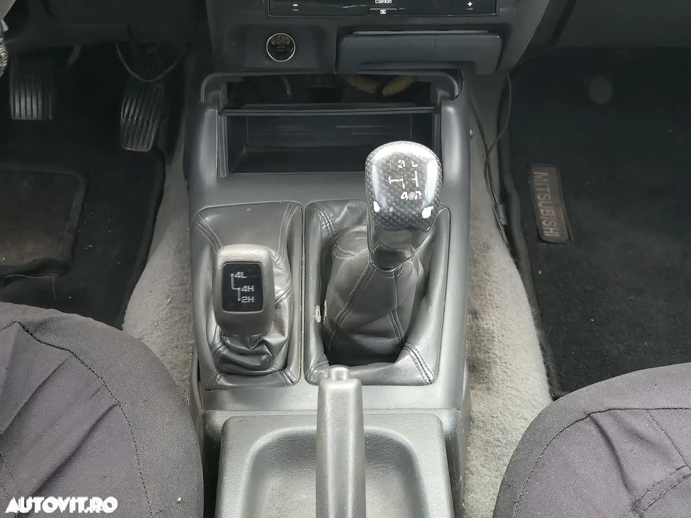 Mitsubishi L200 Pick Up 4x4 Intense + - 17