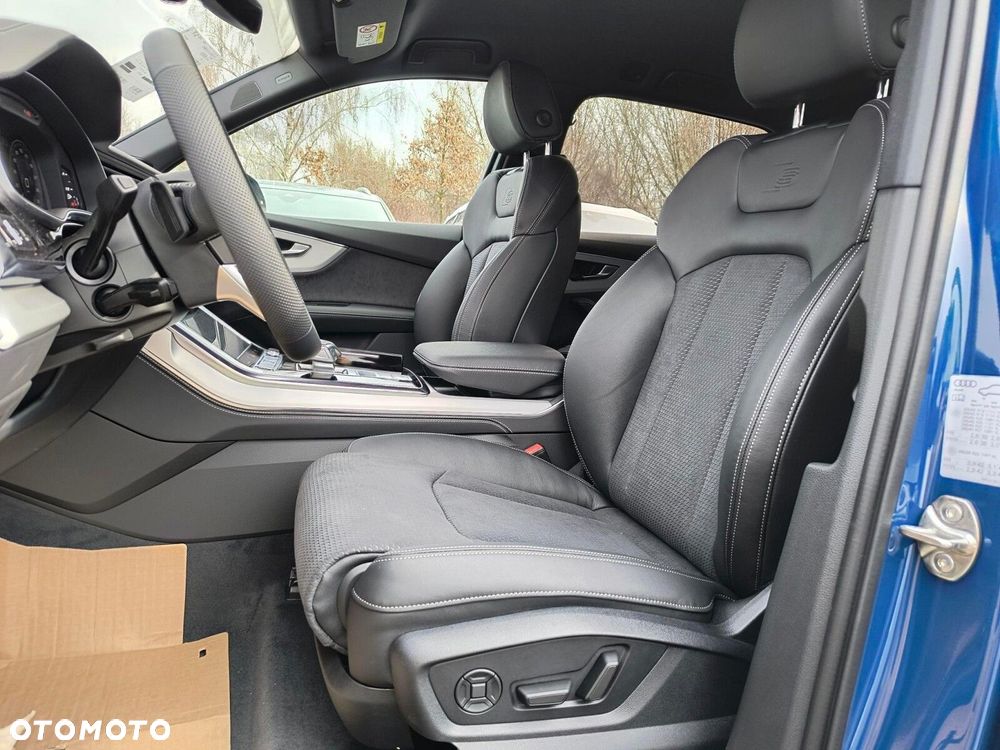 Audi Q7 - 8