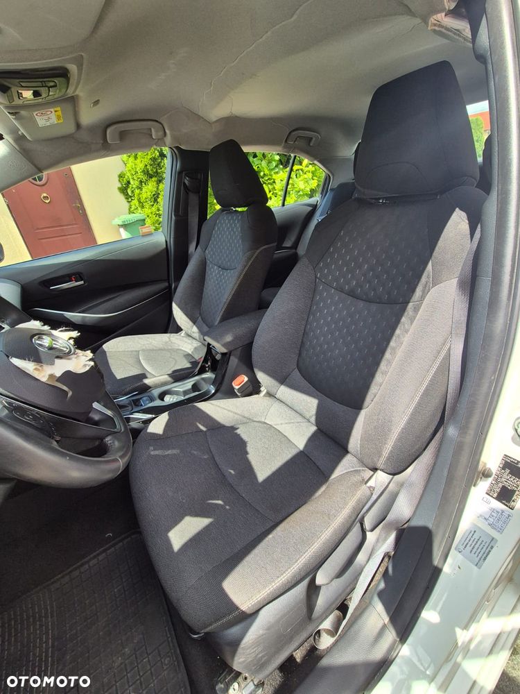 Toyota Corolla 1.8 Hybrid Comfort - 21