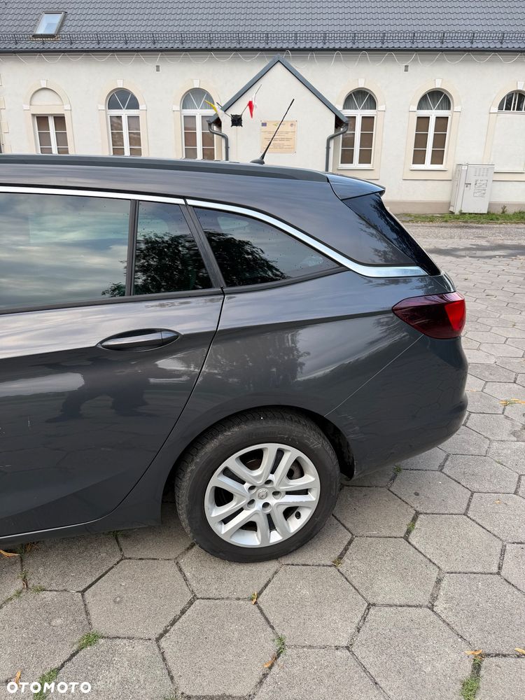 Opel Astra 1.6 CDTI Enjoy S&S - 6