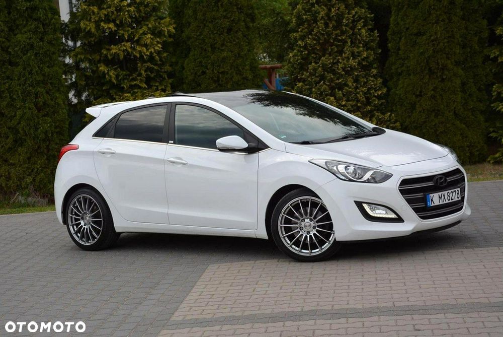 Hyundai i30 1.6 GDI BlueDrive Premium - 10
