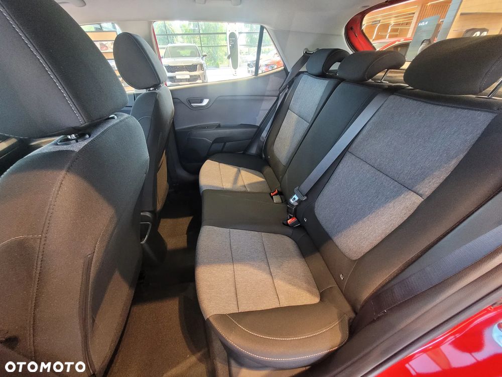 Kia Stonic 1.2 M - 7