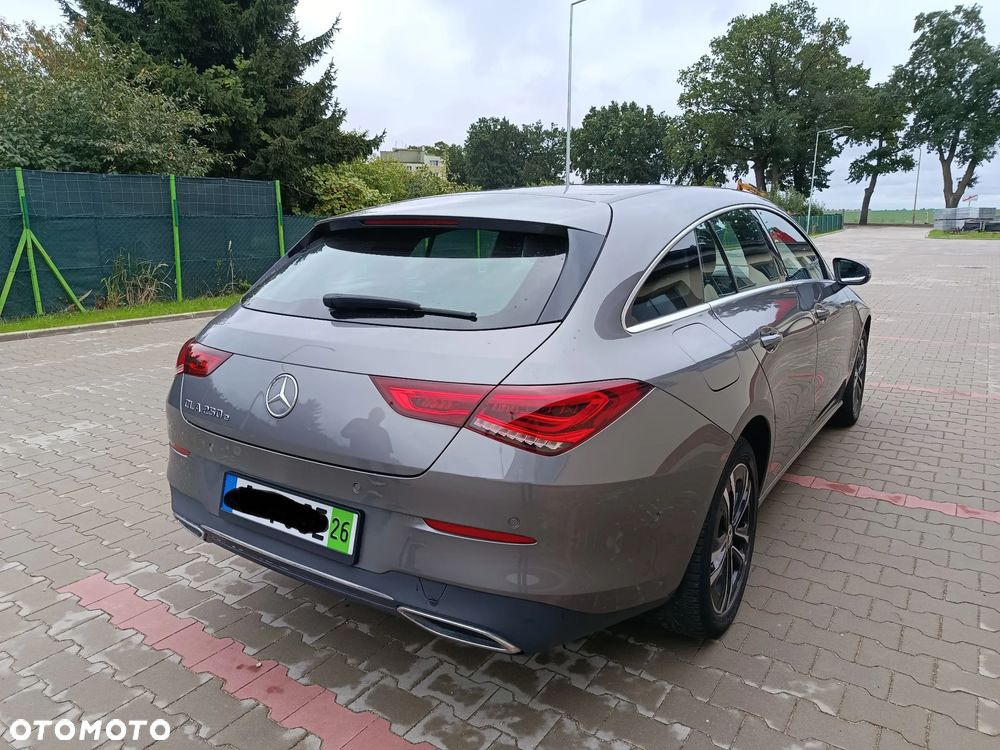 Mercedes-Benz CLA - 9
