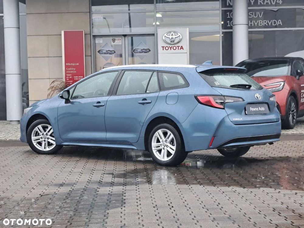 Toyota Corolla - 4