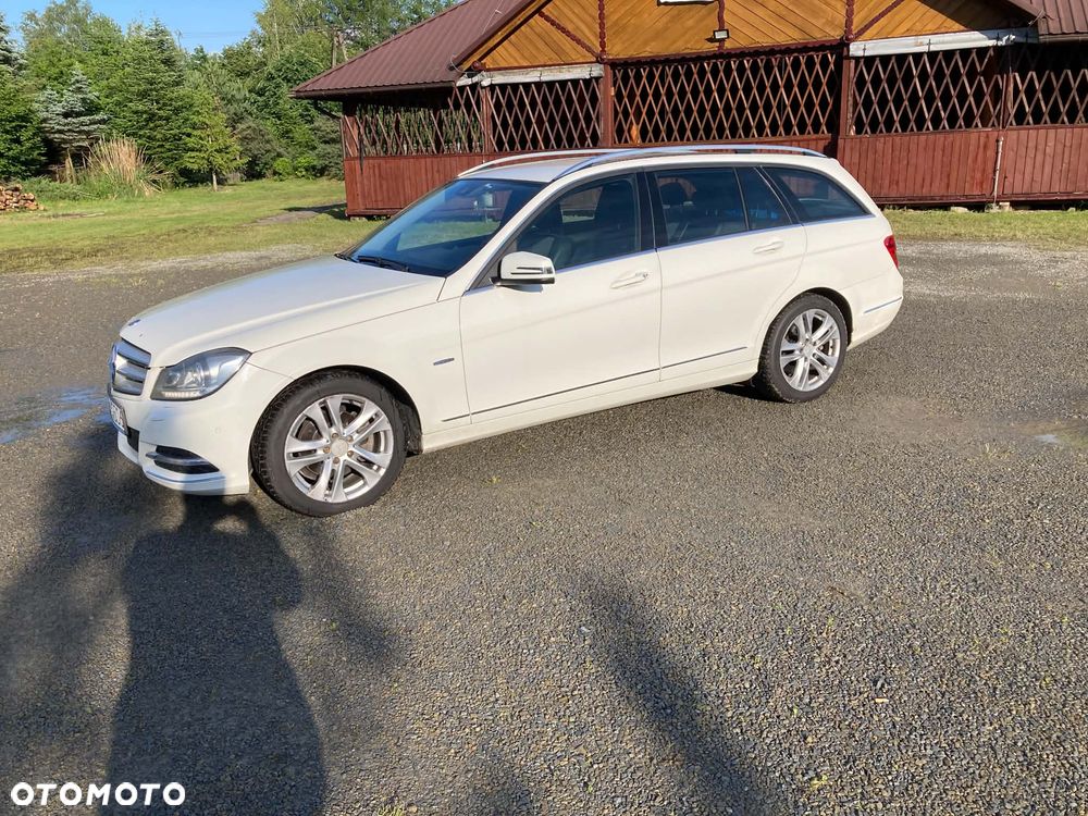 Mercedes-Benz Klasa C 220 CDI BlueEff Edition Avantgarde - 1